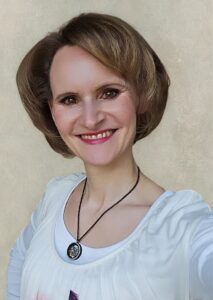 Wir stellen uns vor Nicole Szemenyei